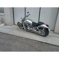 MOTO HARLEY-DAVIDSON